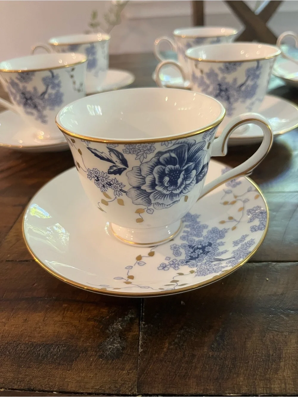 Lenox Garden Grove Porcelain Teacup and Saucer Set - 8 Pieces